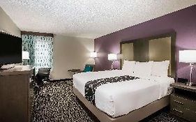 La Quinta Inn By Wyndham Davenport & Conference Center