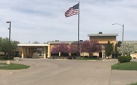 La Quinta Inn By Wyndham Davenport & Conference Center